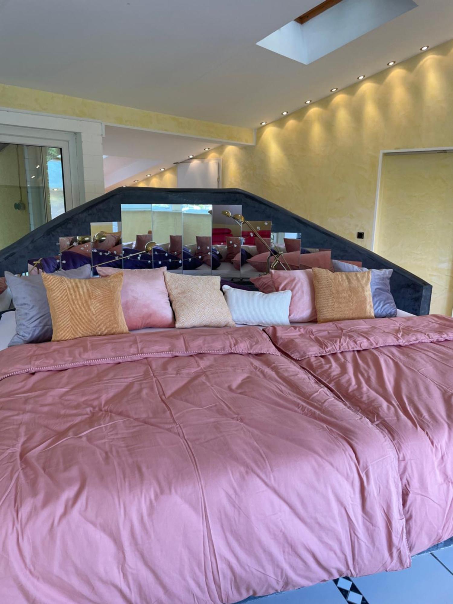 Ferienwohnung Riverside Resort Idyllisch Direkt An Der Lahn Диц Екстериор снимка